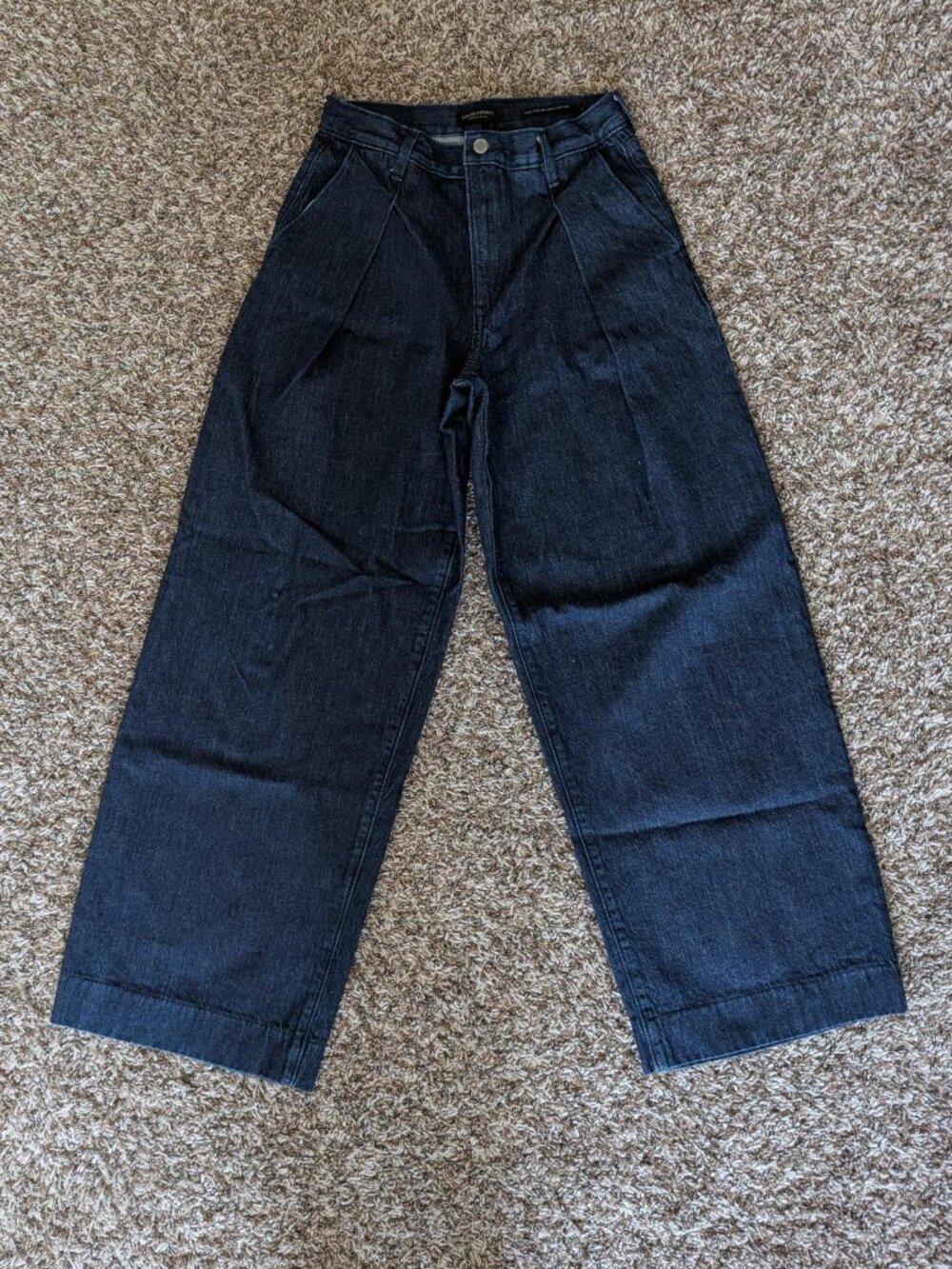 Banana Republic Ultra High-Rise Exaggerate Relaxed Wide Leg in Dark Rinse
